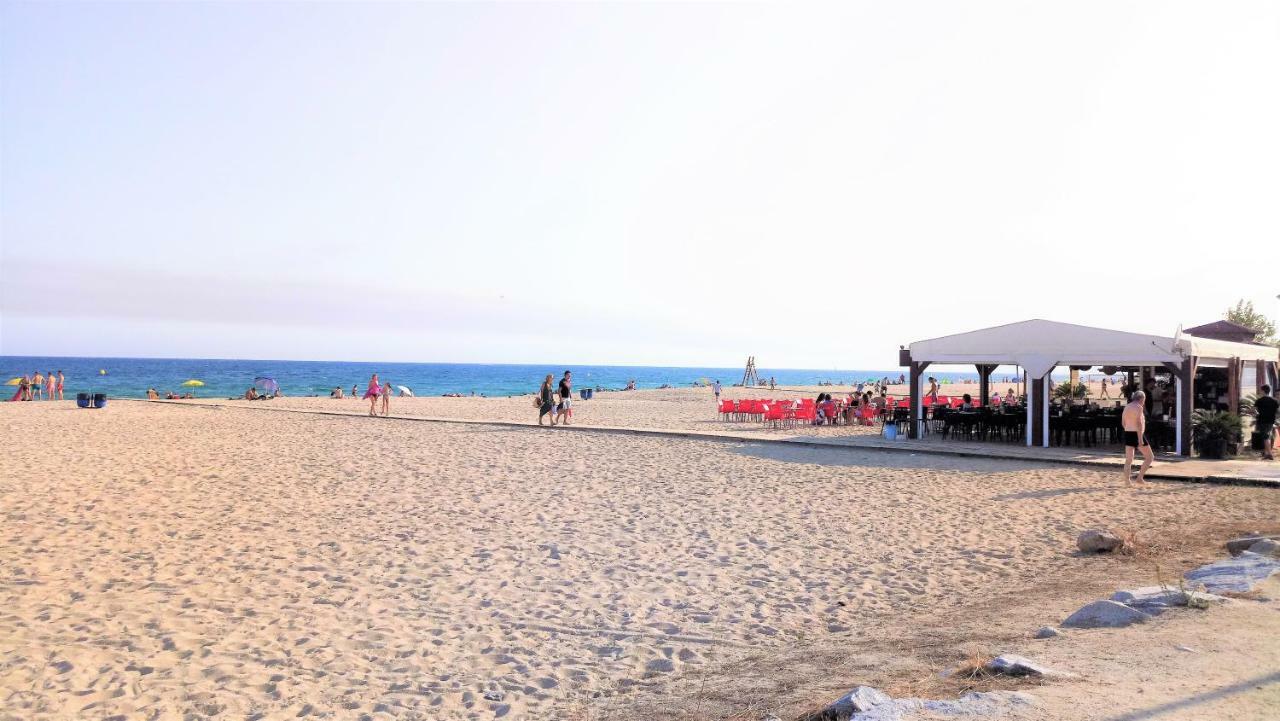 Marilu Seaview & Beach - Apartment Масну Екстериор снимка